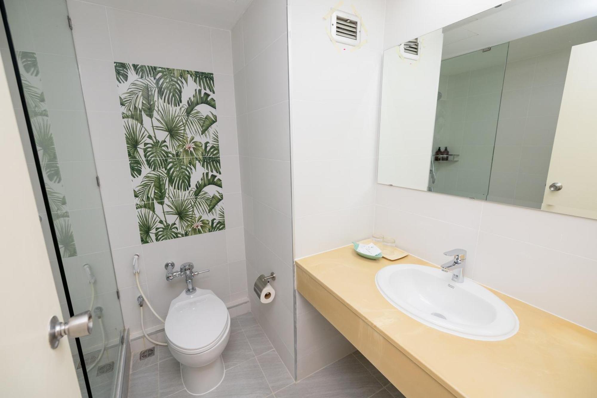 Mido Hotel Бангкок Экстерьер фото